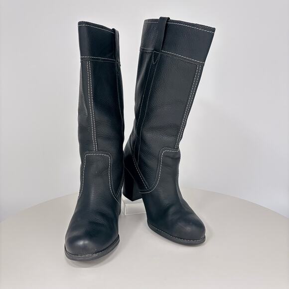 Timberland Shoes - Timberland women's 3" heel boots